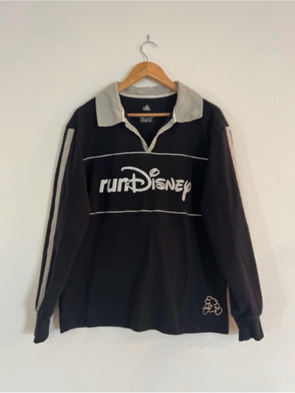 Run Disney Black & Gray Collared Sweatshirt